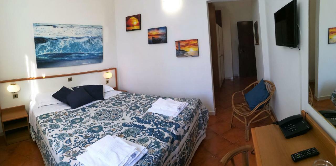 Hotel Sereno Cogoleto Extérieur photo
